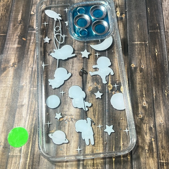 5for$10 Astronaut iPhone 15 Pro Max Case Durable Fashion Phone Case Spacman - Picture 3 of 7